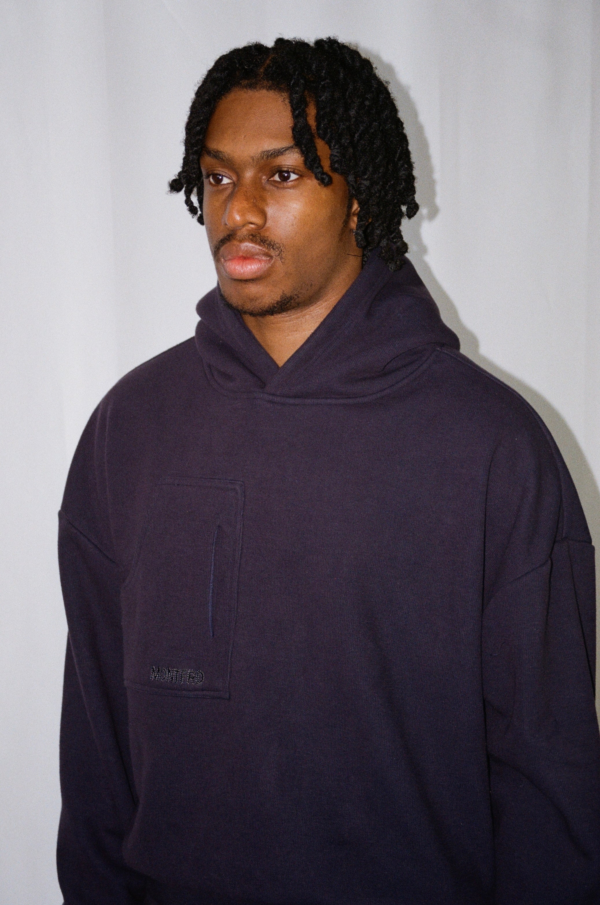 Vargo Hoodie: NAVY